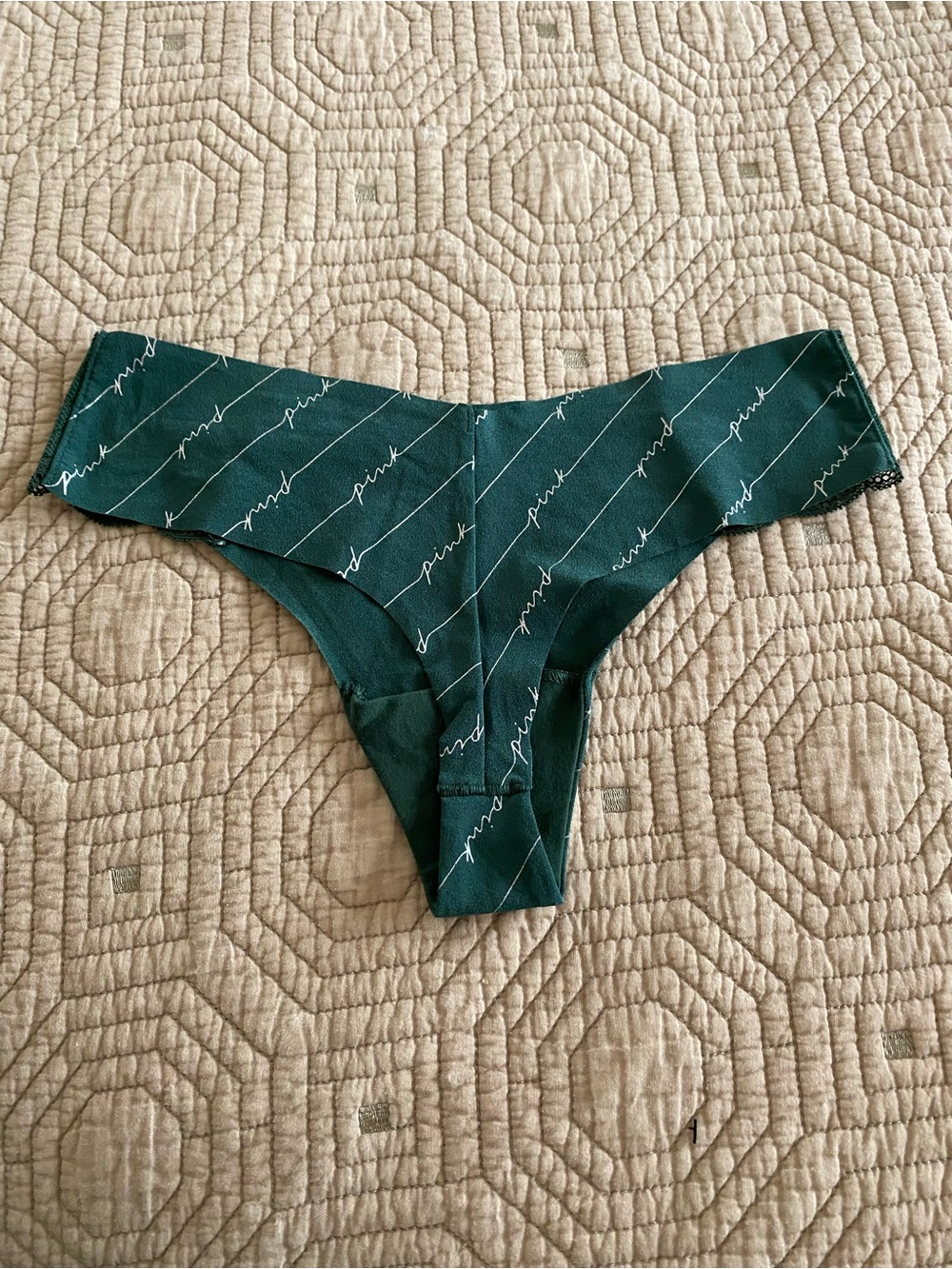 PINK Victoria's Secret Green Lace-Trim Thong & Gray Moonprint Hipster Panty Set - Picture 6 of 7